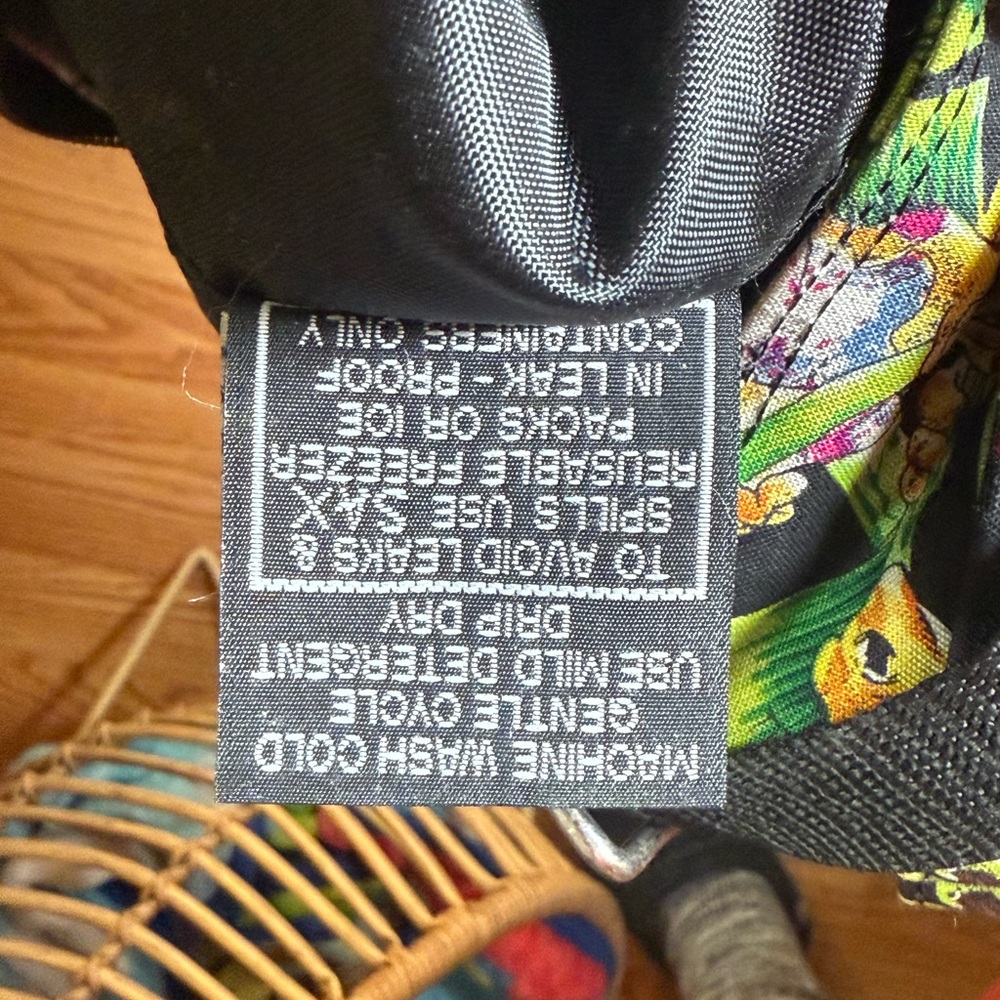 SAX brand backpack & purse with a tropical frog and leaf print - Picture 11 of 13